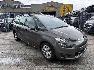 Vaurioauto  passenger cars Citroën C4-picasso 1.2 INTENS / 7SEAT 2015/9