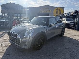 škoda osobní automobily Mini Cooper 1.5 2015/12