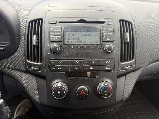 Hyundai I-30  picture 16