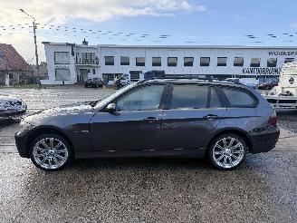 Damaged car BMW 3-serie PROBLEM ENGINE 2006/12