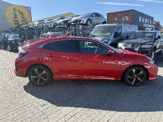 Honda Civic 1.0 I-VTEC picture 2