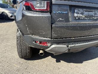 Land Rover Range Rover EVOQUE 2.0 SE picture 14