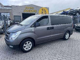 danneggiata veicoli commerciali Hyundai H1 2.5 CRDI 5 PL 2011/4