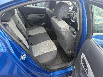 Chevrolet Cruze 1.8I LT SEDAN picture 20