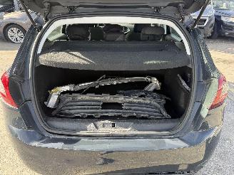 Peugeot 308 1.5 HDI AUTOMAT picture 21