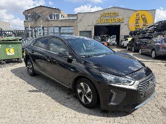 Avarii autoturisme Hyundai Ioniq HEV1.6 GDI EXECUTIVE 2016/11