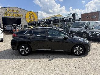 Hyundai Ioniq HEV1.6 GDI EXECUTIVE picture 6