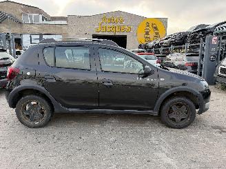 Schadeauto Dacia Sandero 0.9 2016/8