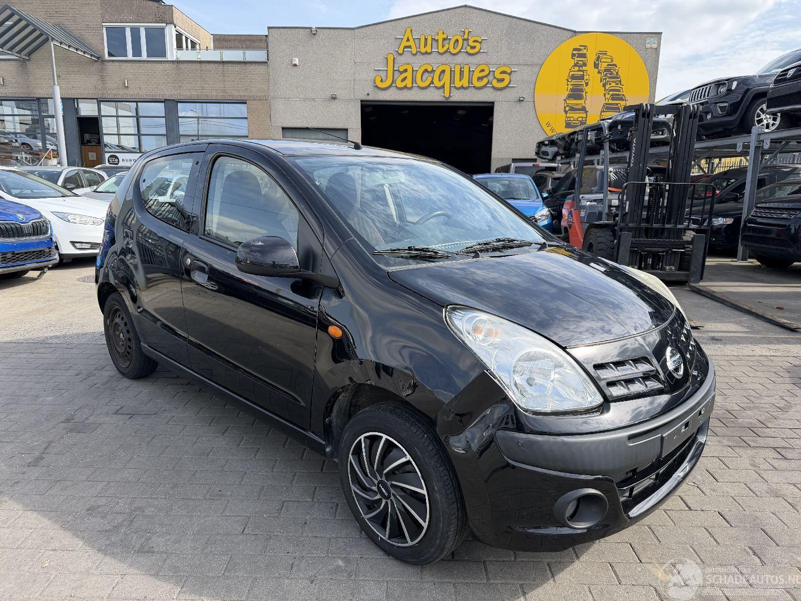 Nissan Pixo 1.0I