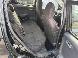 Nissan Pixo 1.0I picture 15