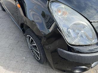 Nissan Pixo 1.0I picture 13