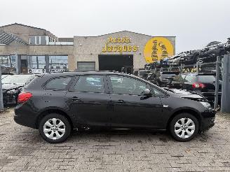 Unfallwagen Opel Astra SPORTS TOURER 2016/2