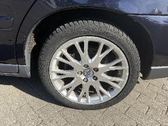 Volvo S-60 2.4D picture 11