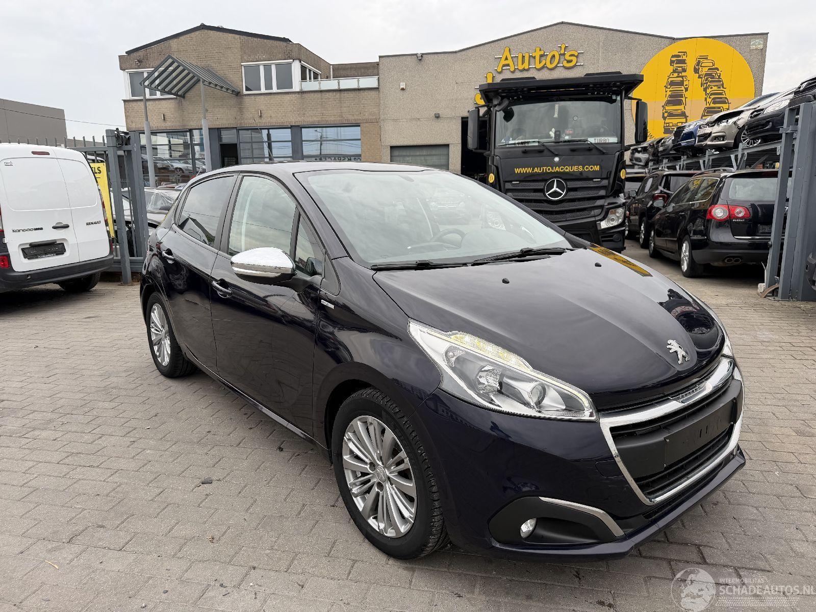 Peugeot 208 1.2 STYLE