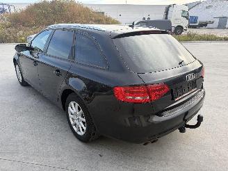 Audi A4 Avant 2.0 TDI picture 8