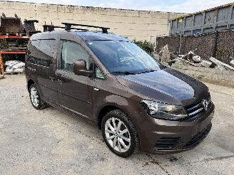 uszkodzony samochody ciężarowe Volkswagen Caddy 1.4 AUTOMATIC 2016/2
