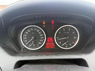 BMW 6-serie 5.0 V8 picture 15
