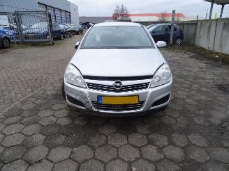 Opel Astra 1.6 picture 2