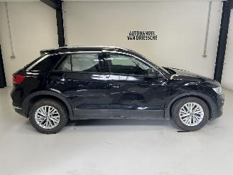 Volkswagen T-Roc STYLE picture 3