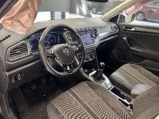 Volkswagen T-Roc STYLE picture 12
