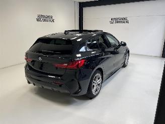 BMW 1-serie M-PACK/PANORAMA picture 3