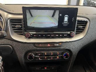 Kia Cee d  picture 16