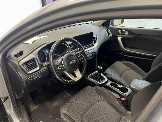 Kia Cee d  picture 12