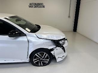 Peugeot 208 ALLURE picture 2