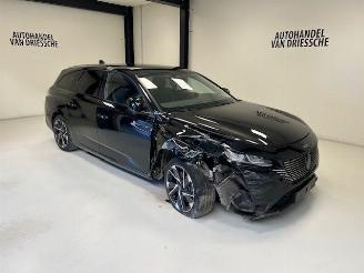 Avarii autoturisme Peugeot 308 PLUGIN/ALLURE 2023/11