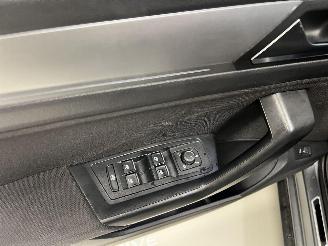 Volkswagen T-Roc  picture 15