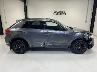 Volkswagen T-Roc  picture 4