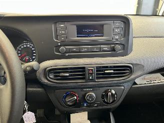 Hyundai I-10  picture 18