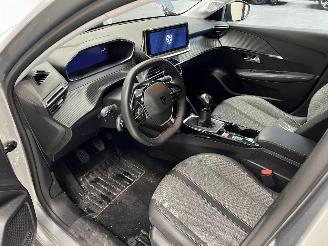 Peugeot 208 ALLURE picture 8