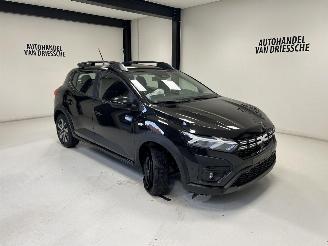 Schadeauto Dacia Sandero STEPWAY 2025/5