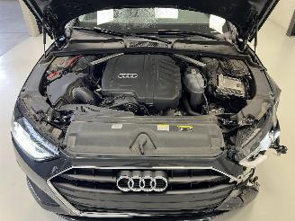Audi A4 S-TRONIC picture 9