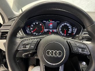 Audi A4 S-TRONIC picture 14