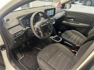 Dacia Sandero  picture 10