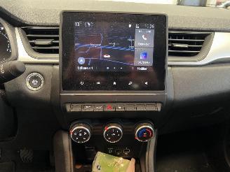Renault Captur  picture 14