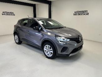 krockskadad bil auto Renault Captur  2023/3