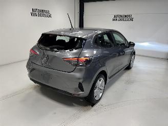 Renault Clio  picture 3