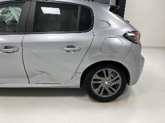Peugeot 208 DIESEL picture 7