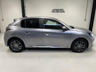 Peugeot 208 DIESEL picture 3