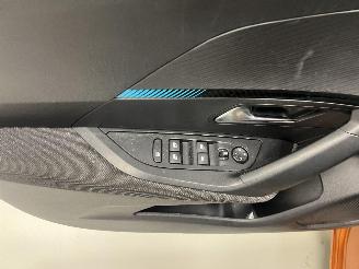 Peugeot 2008  picture 14