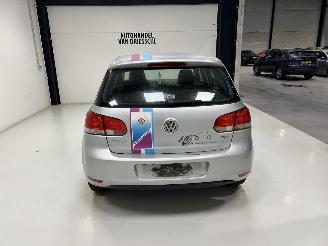 Volkswagen Golf  picture 4