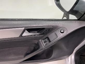 Volkswagen Golf  picture 10