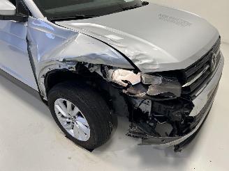 Volkswagen T-Cross  picture 2