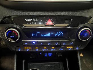 Hyundai Tucson AUTOMAAT/PANORAMA picture 17