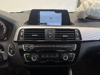 BMW 1-serie M-PACK picture 16