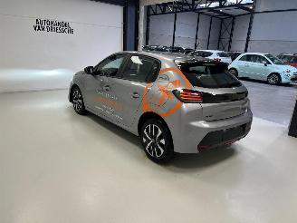 Peugeot 208 STYLE picture 6