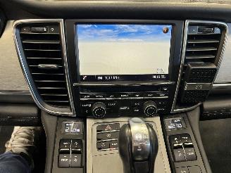 Porsche Panamera  picture 18